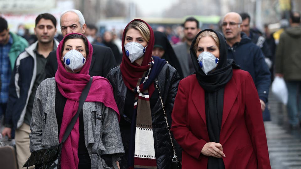 دراسة: المرأة العربية تعاني أكثر من الرجل من عواقب كورونا