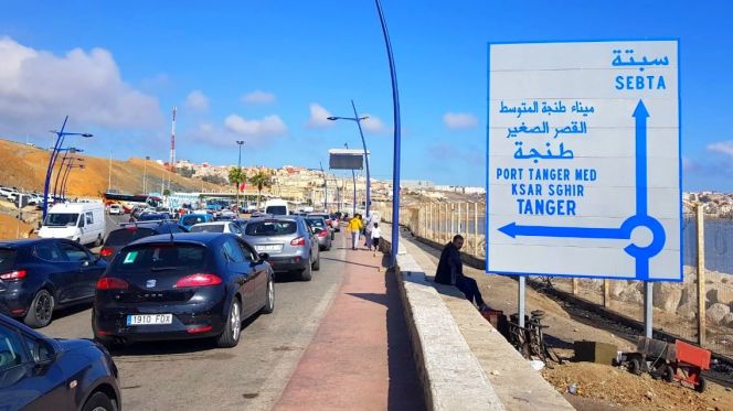 الداخلية تنفي لجوء عناصر القوات المساعدة لسبتة