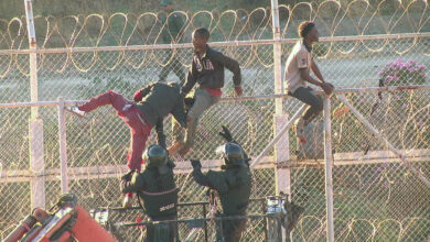 الأمن المغربي يُحبط الخميس محاولة اقتحام سبتة من طرف مهاجرين - ALMASSAA ALYOUM المساء اليوم