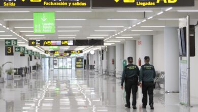 الشرطة الإسبانية تُحقق بمدى تورط مجموعة مغربية بـ"فايسبوك" بفرار مسافري "لابالما" - ALMASSAA ALYOUM المساء اليوم