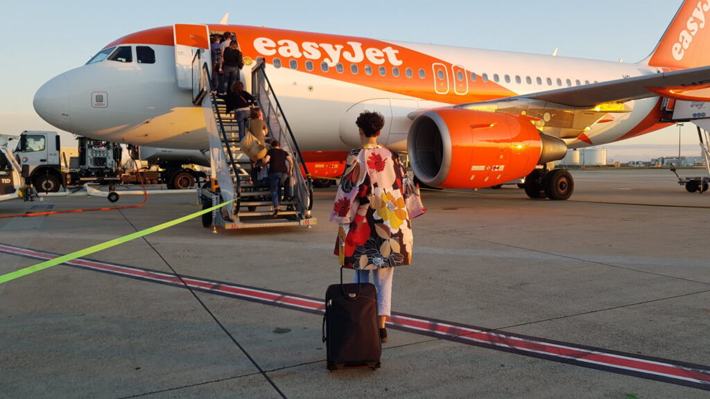 “easyJet” تُعلق رحلاتها للمغرب حتى 2022.. تخوف من إقدام شركات طيران أخرى على نفس الخطوة