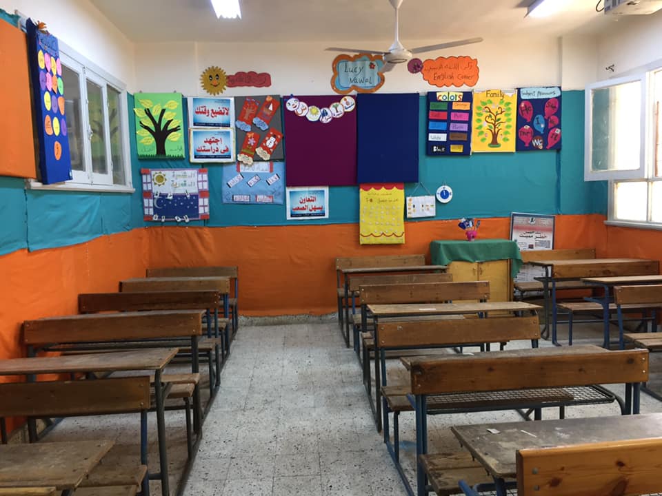 إغلاق 160 مؤسسة تعليمية و14 بعثة أجنبية في أسبوع بسبب تفشي الفيروس
