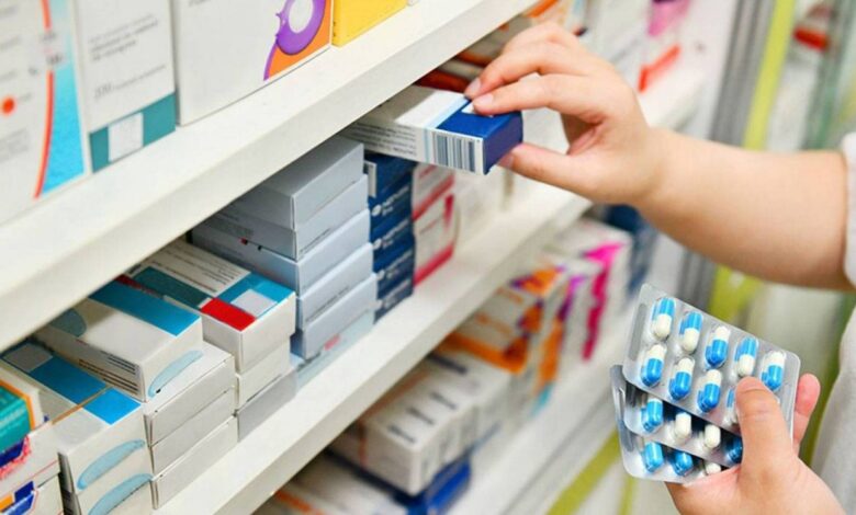 نفاذ العديد من الأدوية بالصيدليات.. ومُطالبة وزارة الصحة بفرض قانون المخزون الاحتياطي - ALMASSAA ALYOUM المساء اليوم