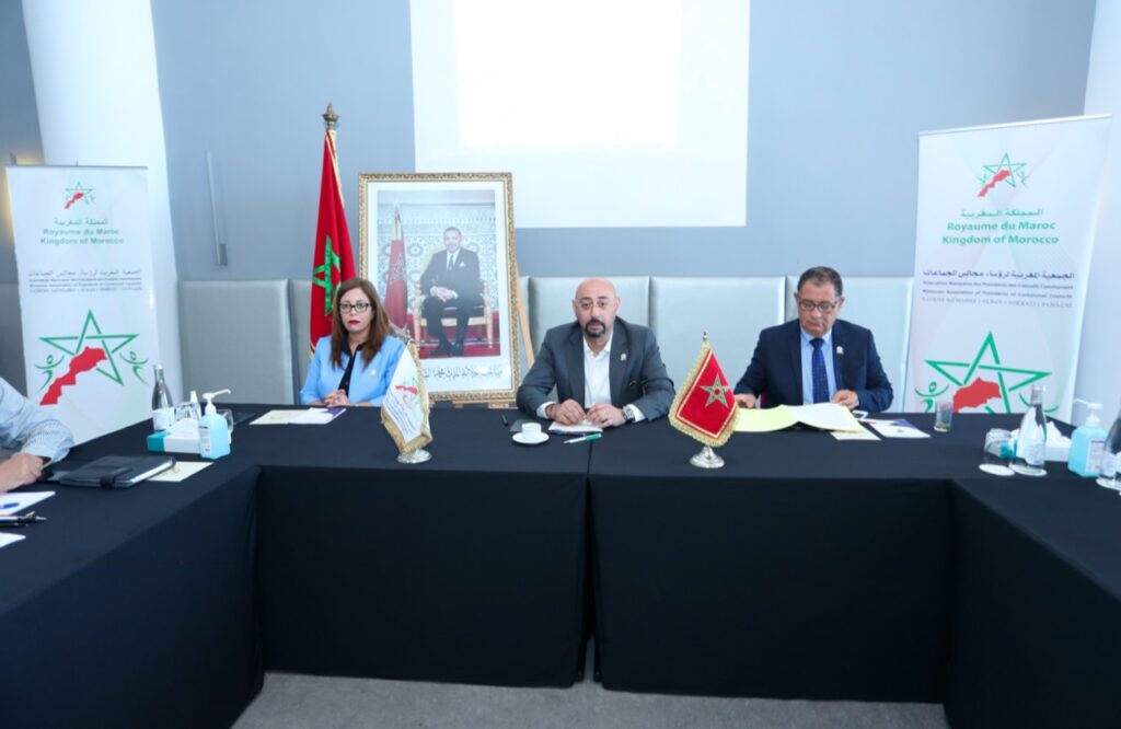رئيس “جمعية رؤساء مجالس الجماعات” يدعو لدعم الديمقراطية المحلية وتكريس الإجماع حول القضايا الوطنية