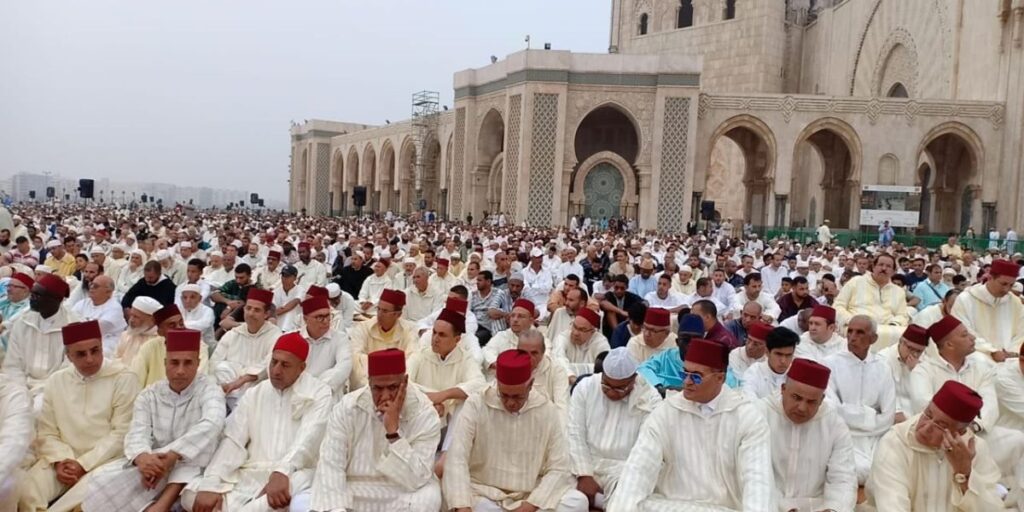 المغاربة يؤدون صلاة الاستسقاء بمختلف أقاليم المملكة
