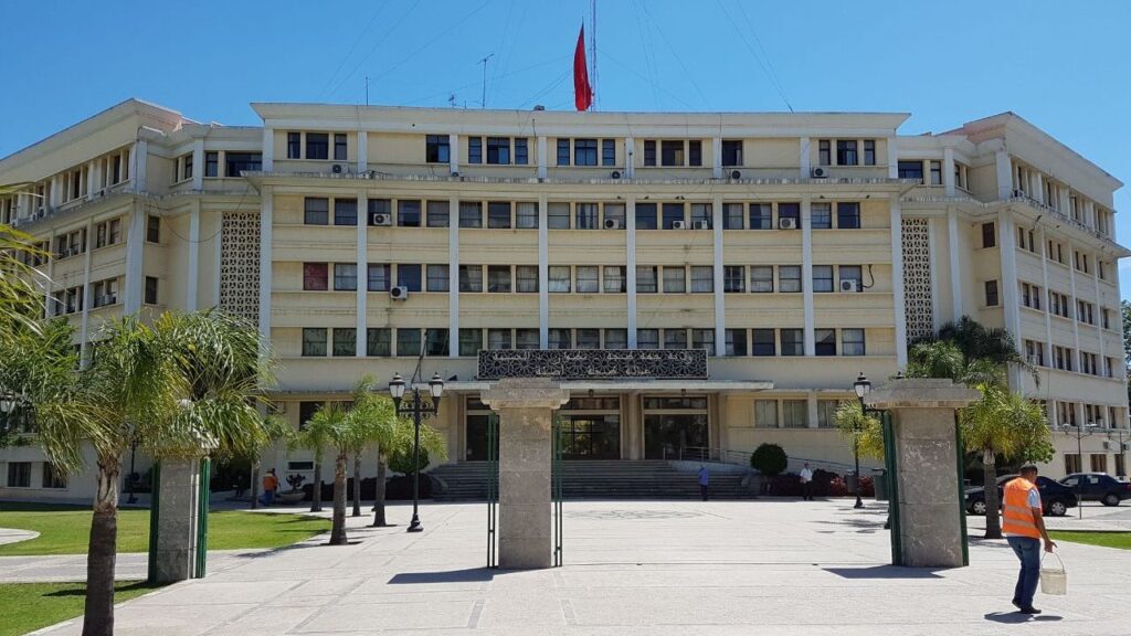 تغييرات رجال السلطة بطنجة: تمت بشكل مفاجئ وبعض الأسماء أثارت الجدل