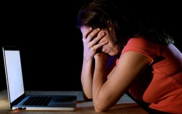 harcelement sexuel 749x470 1