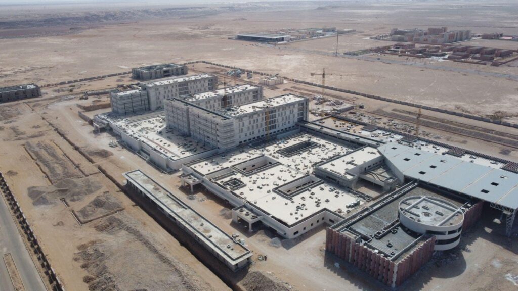 وزير الصحة يقدم وعدا: المستشفى الجامعي بالعيون سيكون جاهزا متم 2025