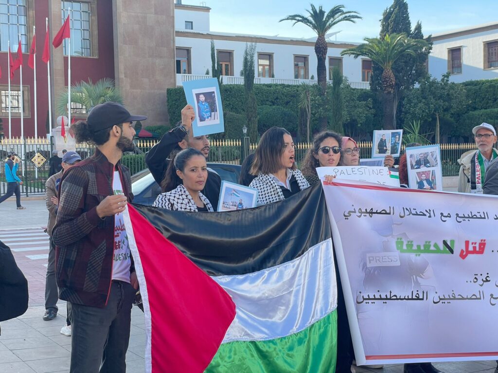 في ظل الإبادة والمذابح: استنكار لزيارة “وفد صحفي” مغربي لإسرائيل
