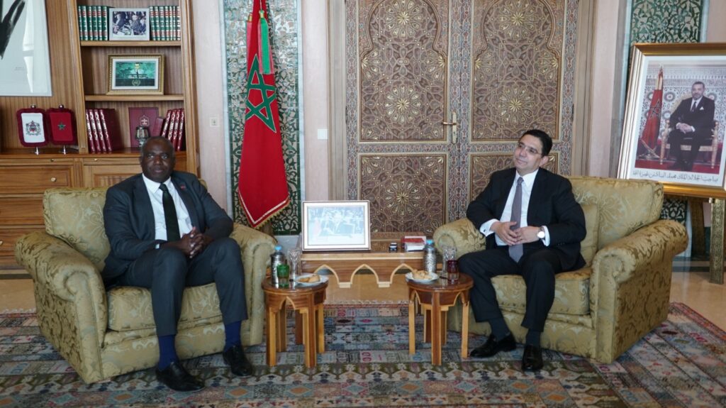 تطور لافت: بريطانيا تدعم الحكم الذاتي.. وتتجه لمشاريع في الصحراء