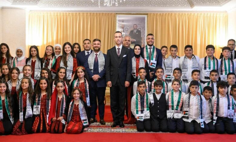 العهد مولاي الحسن مع شباب فلسطينيين 780x470 1